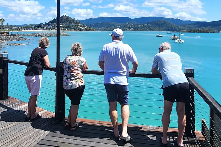 Airlie Beach sightseeing Tour