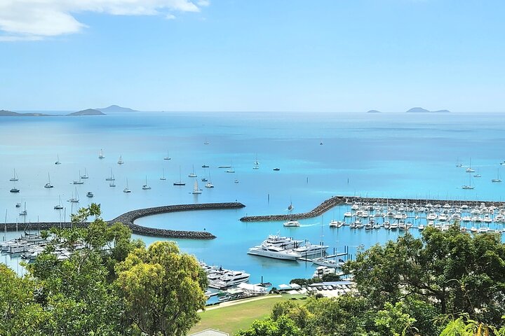 Airlie Beach sightseeing Tour