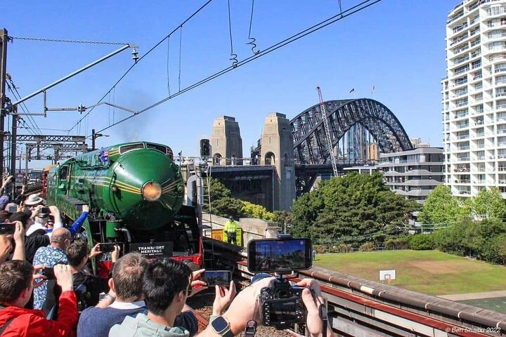 Private Sydney Rail Tours - See Best Sights by Train