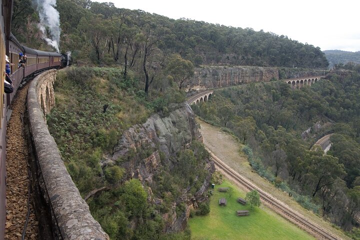 Private Sydney Rail Tours - See Best Sights by Train