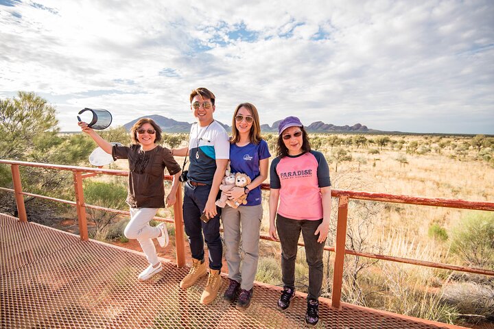 Uluru, Kata Tjuta and Kings Canyon Camping Safari from Ayers Rock
