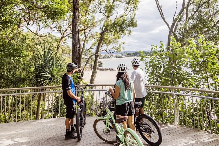 Noosa Sight Seeing – Explore Noosa By eBike and Kayak .. NEW!