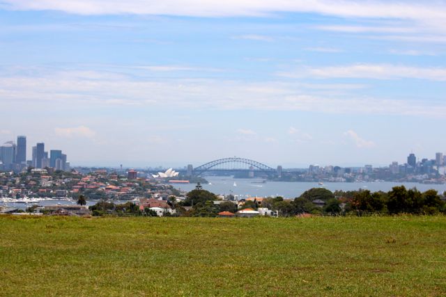 PRIVATE Sydney City Bondi Beach Opera House & Botanic Garden Tour