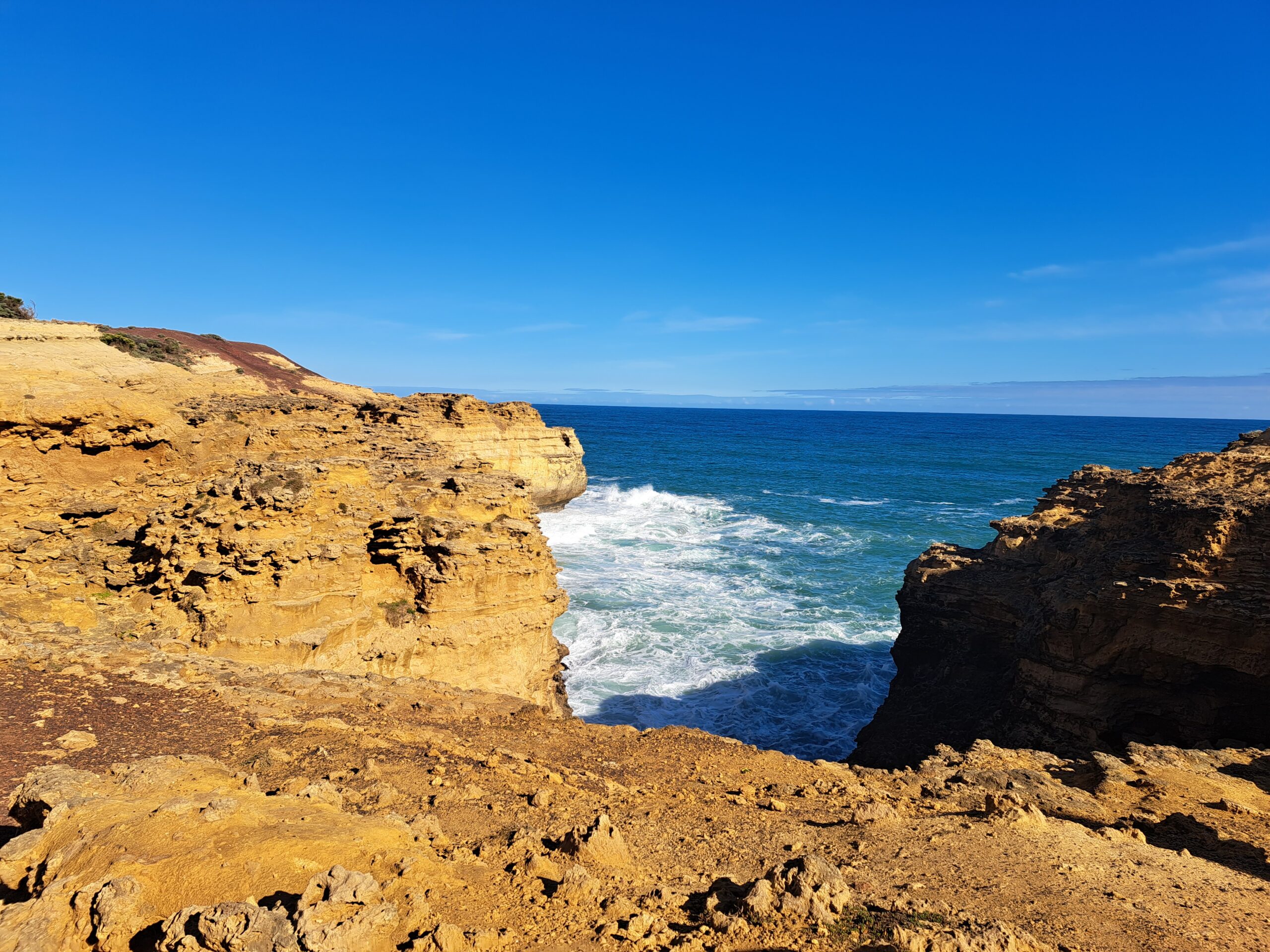 12 Apostles Small Group Tour.