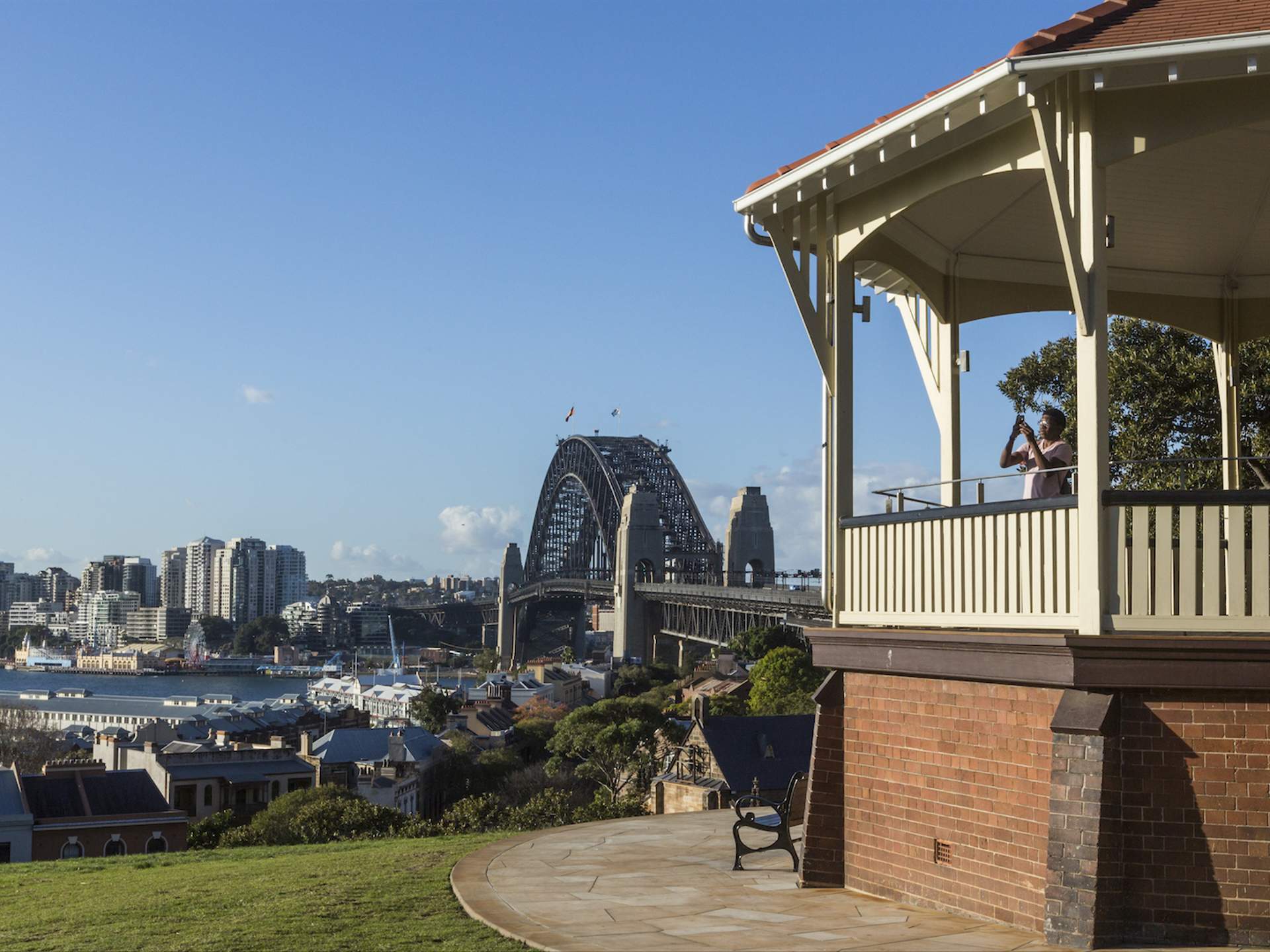 PRIVATE Sydney City Bondi Beach Opera House & Botanic Garden Tour