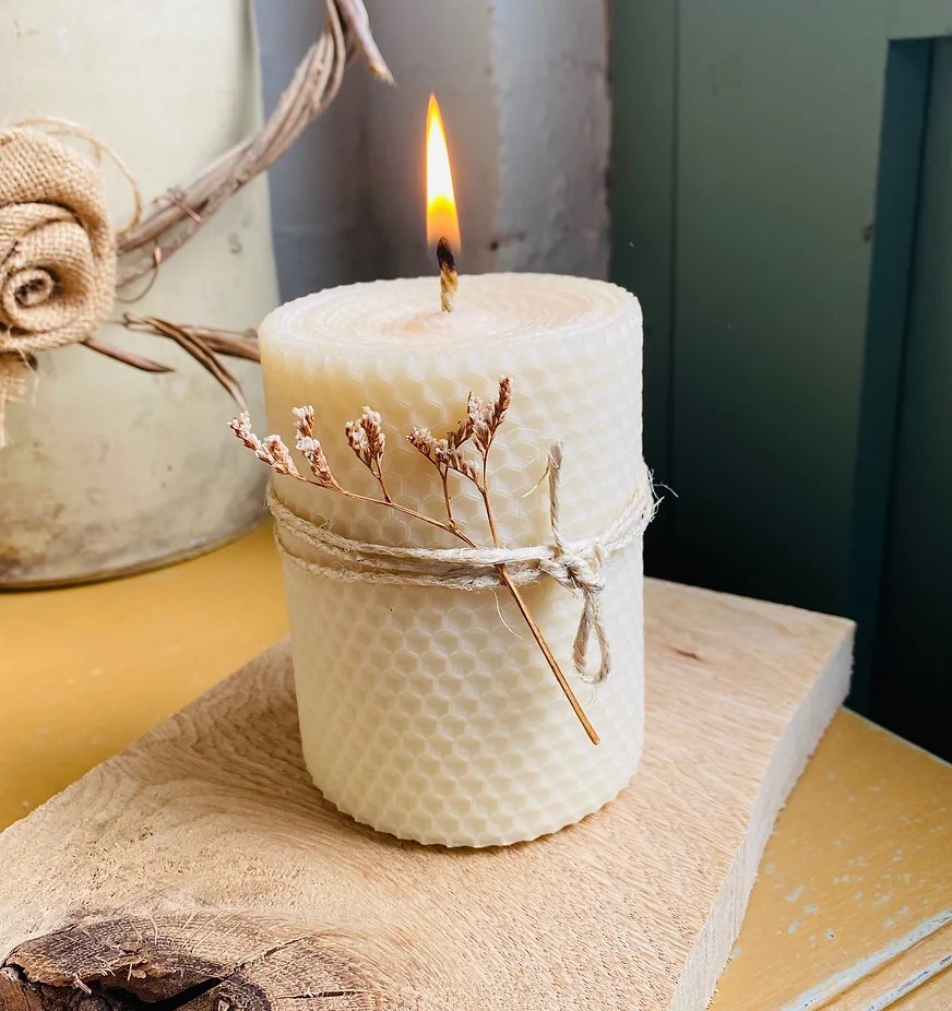 Gifts from the kitchen – Beeswax Candle Making