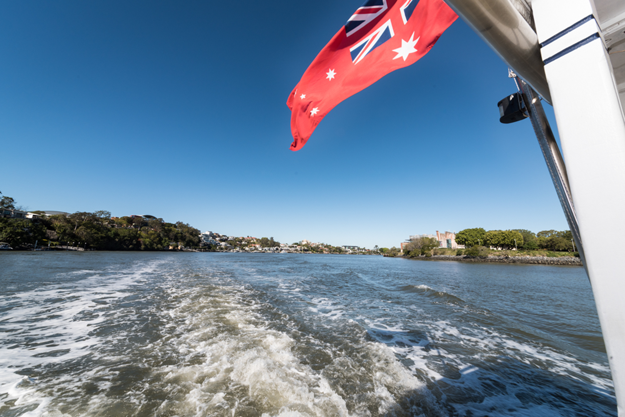 2hr Sightseeing Cruise- Departs Brisbane Powerhouse Pontoon 11.35am