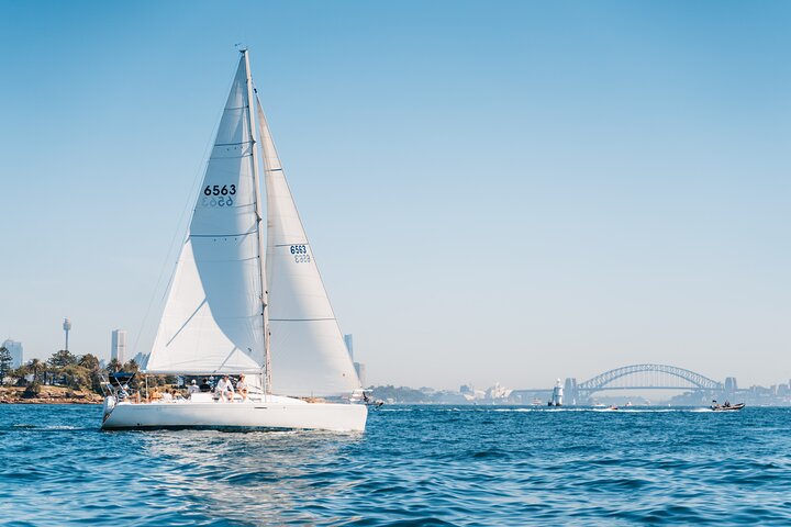 Exclusive Sydney Harbour Morning Sail with Mimosas