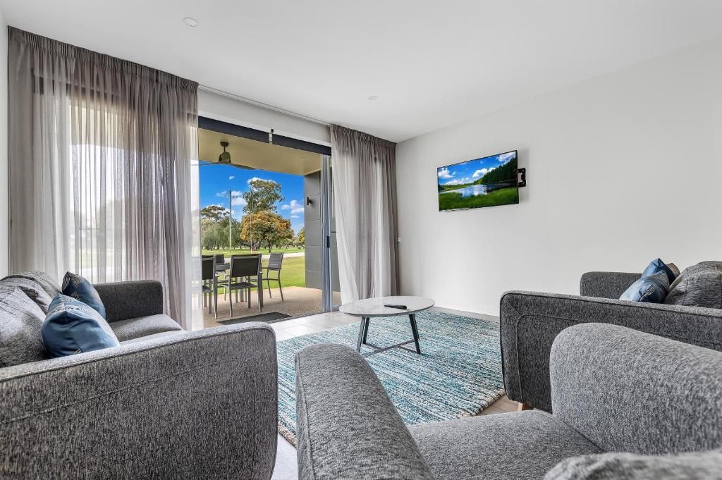 CluBarham (NSW) - Two Night Stay & Play Experience