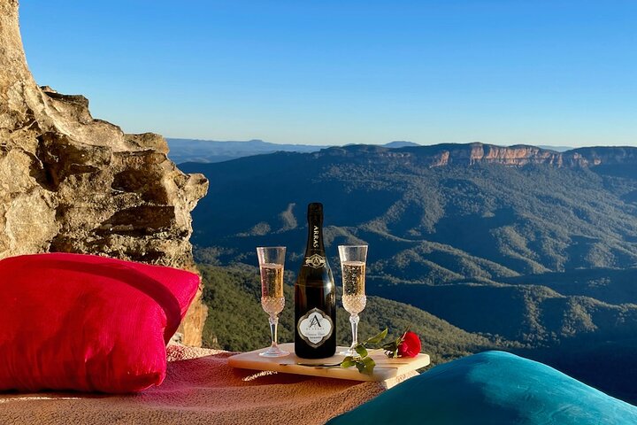 Bubbles in the Blue Mountains - Private Day Trip Tour From Sydney