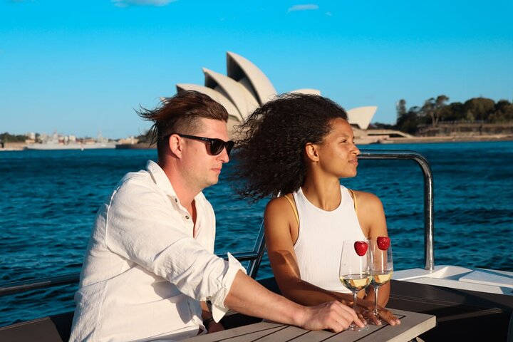 Experience Sydney Like a Local Small Group Cruise Tour