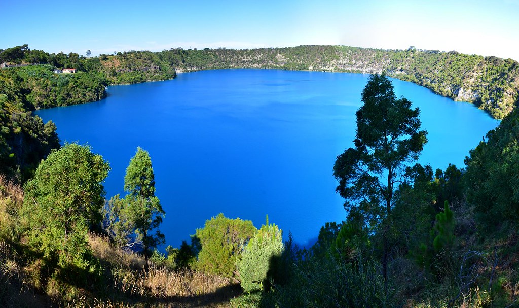 2 Day Tour  Adelaide – Mt. Gambier & Return.