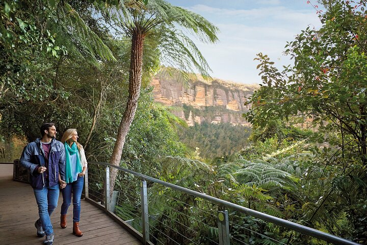 Blue Mountains Express includes Three Sisters Hiking Option