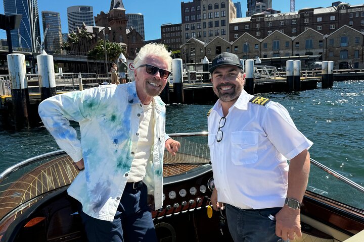 Luxury Italian Wooden Speedboat Cruises in New South Wales