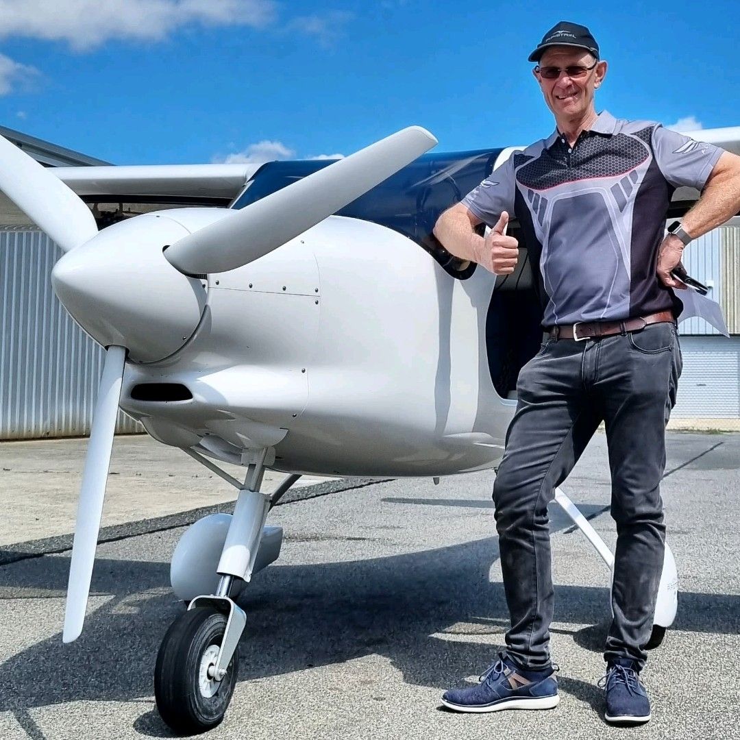 Electric Plane trial experience flight lesson over Mandurah Rivers and Beaches