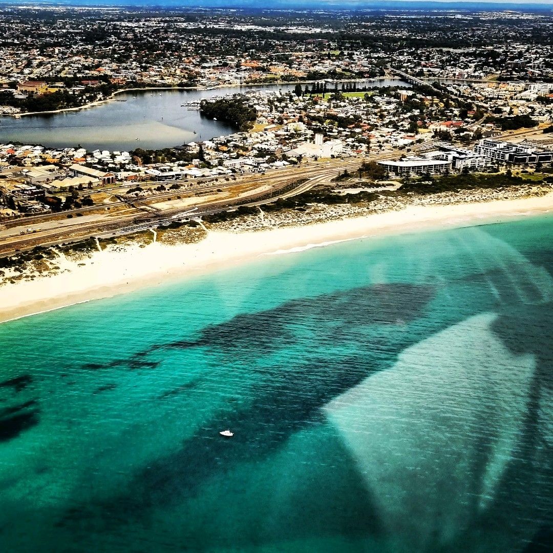 Electric Plane trial experience flight lesson over Mandurah Rivers and Beaches