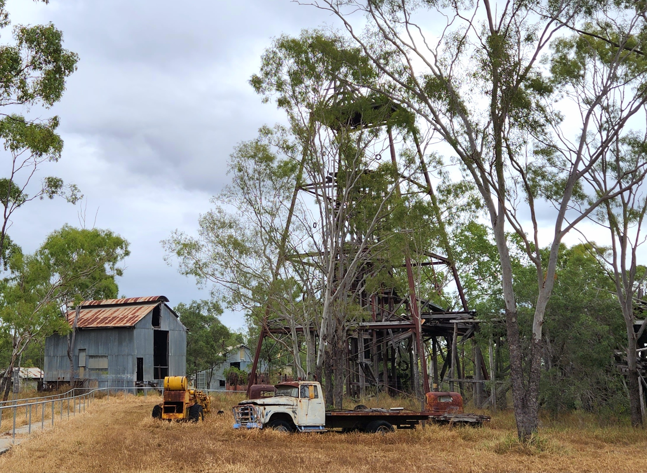 Beach to Bush - Whitsundays Outback Heritage Trail