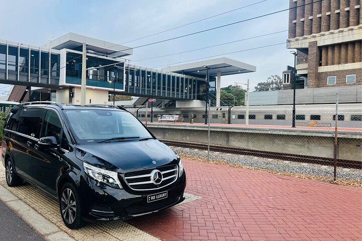 Perth Airport transfer Private Chauffeur
