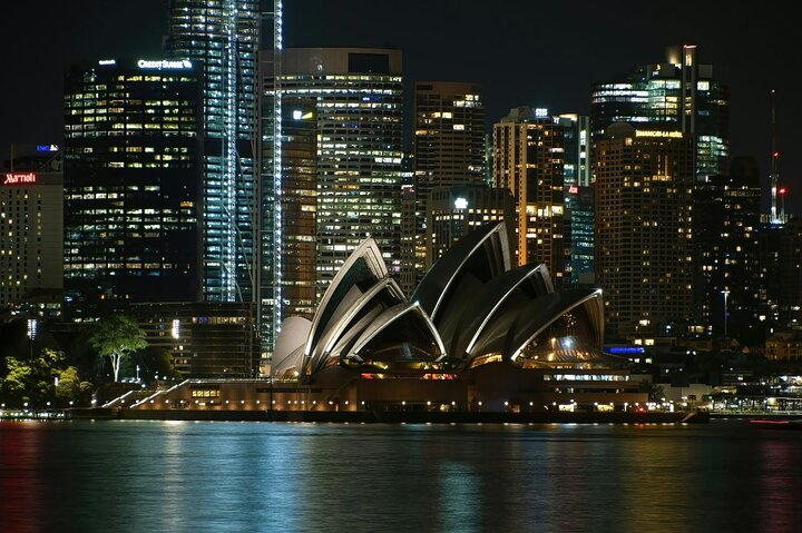 Sydney Twilight Stroll Romantic Private Tour for Couples