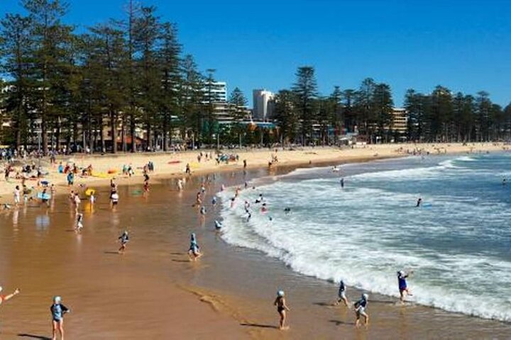 Manly Walking Tour with Scenic Ferry Ride