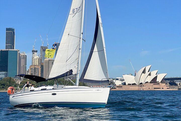 Sydney Harbour Sailing Experience