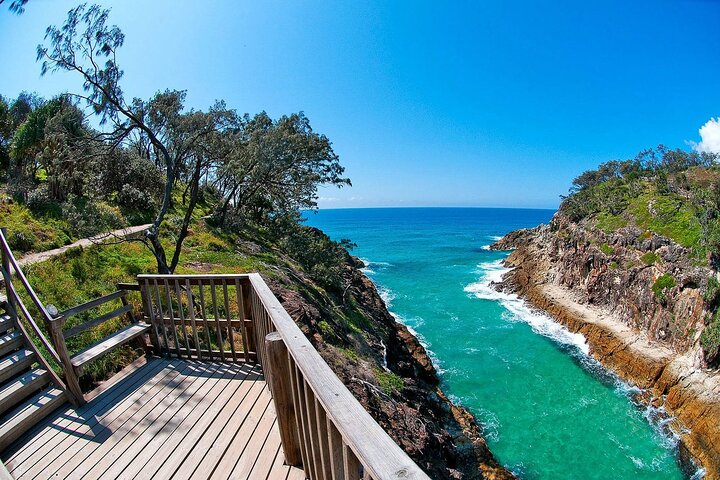 Stradbroke Island Amity Tavern on Straddie Long Lunch