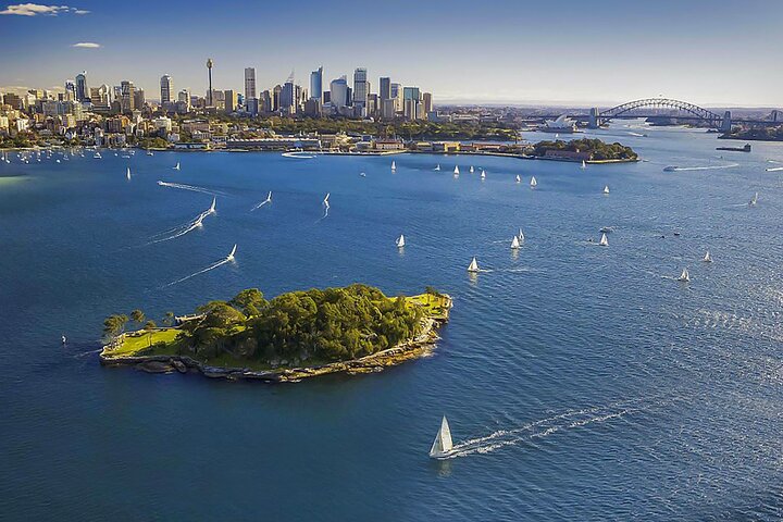 Boat Tour of Sydney Harbour & Its Secret Islands