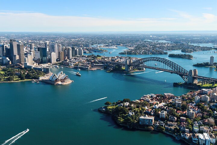 Boat Tour of Sydney Harbour & Its Secret Islands