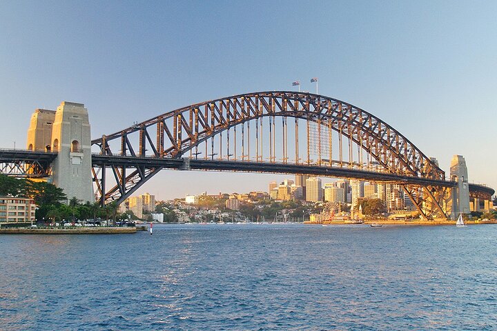 Boat Tour of Sydney Harbour & Its Secret Islands