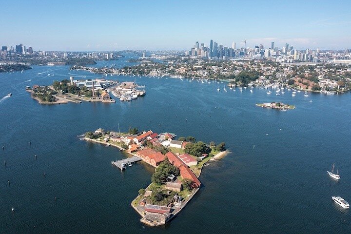 Sydney Harbour & Its Secret Islands with a Picnic at Lavender Bay