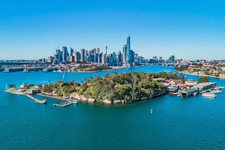 Sydney Harbour & Its Secret Islands with a Picnic at Lavender Bay