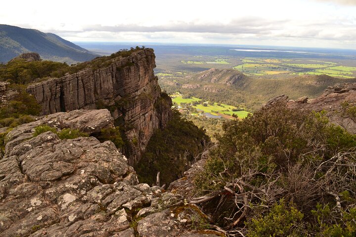 Private Day Trip to Nature's Wonderland Grampians Grandeur