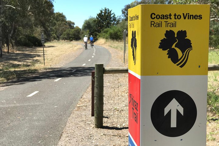 McLaren Vale Shiraz Trail Cycling Tour from Adelaide