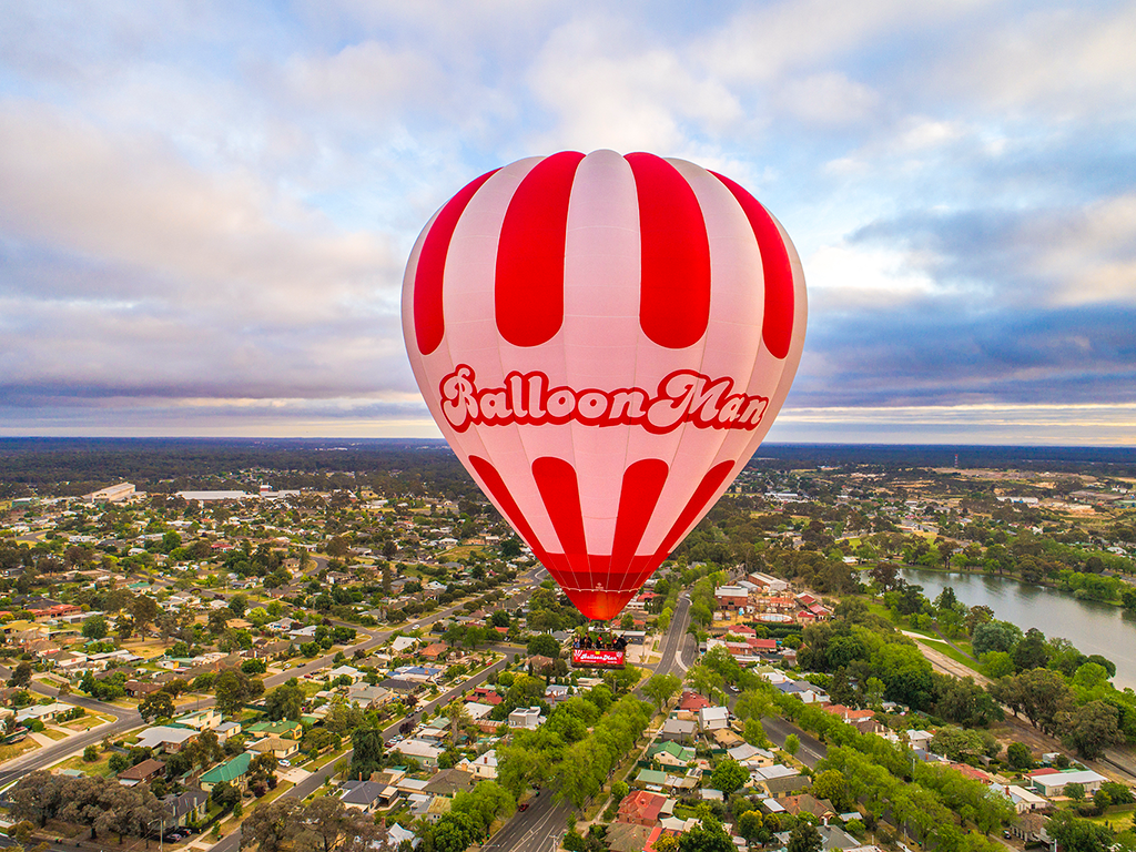 Bendigo Premium Balloon Flight + Breakfast