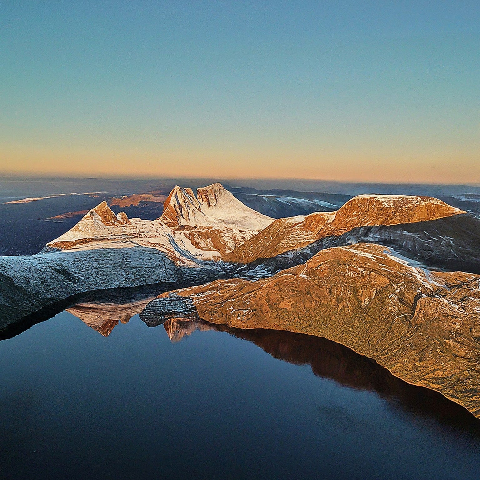Cradle Mountain and Lake St. Clair Scenic Flight