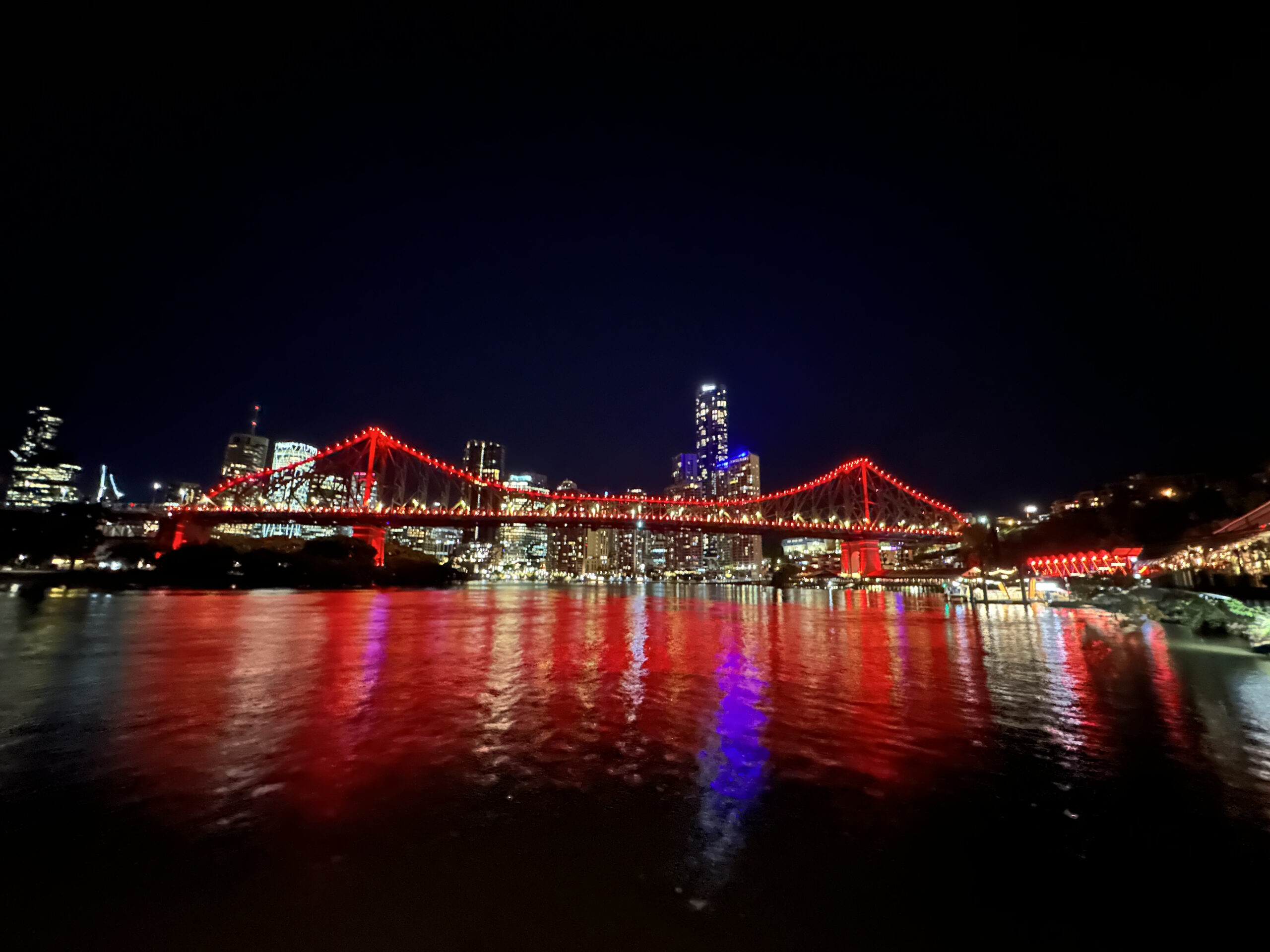 J2-ようこそブリスベンへ-Welcome to Brisbane 夜景ツアー -  午後5時30から午後8時30の日没時  定員10名様限定