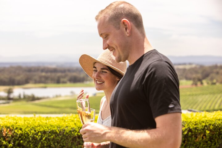 Sparkling Brunch in the Vines