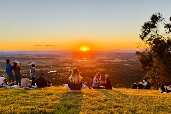 Tamborine Mountain Attractions and Stargazing Tour