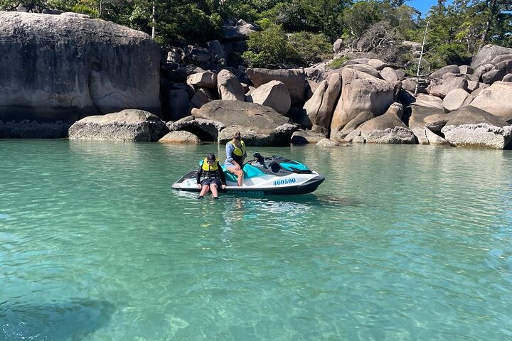 Snorkeling Jet Ski Tour to Magnetic Island