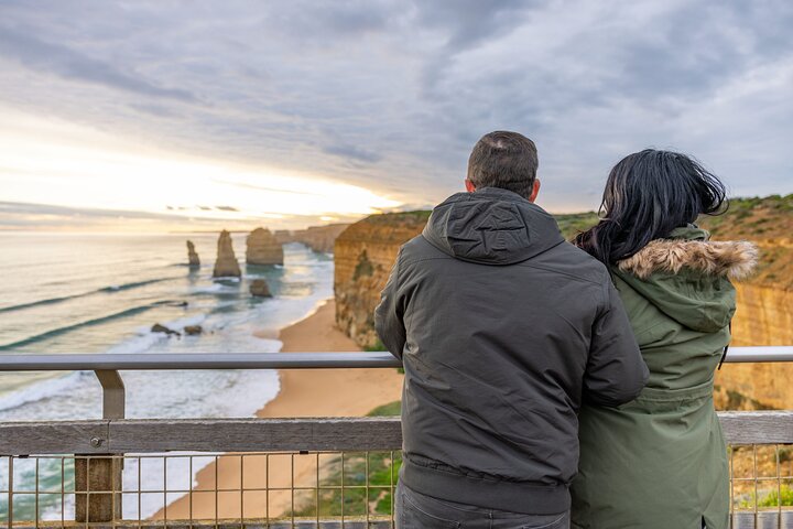 Great Ocean Road Premium Sunset Tour with Wildlife Park Entry