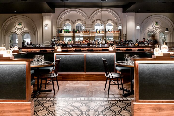 Esq Drink and Dine at Queen Victoria Building