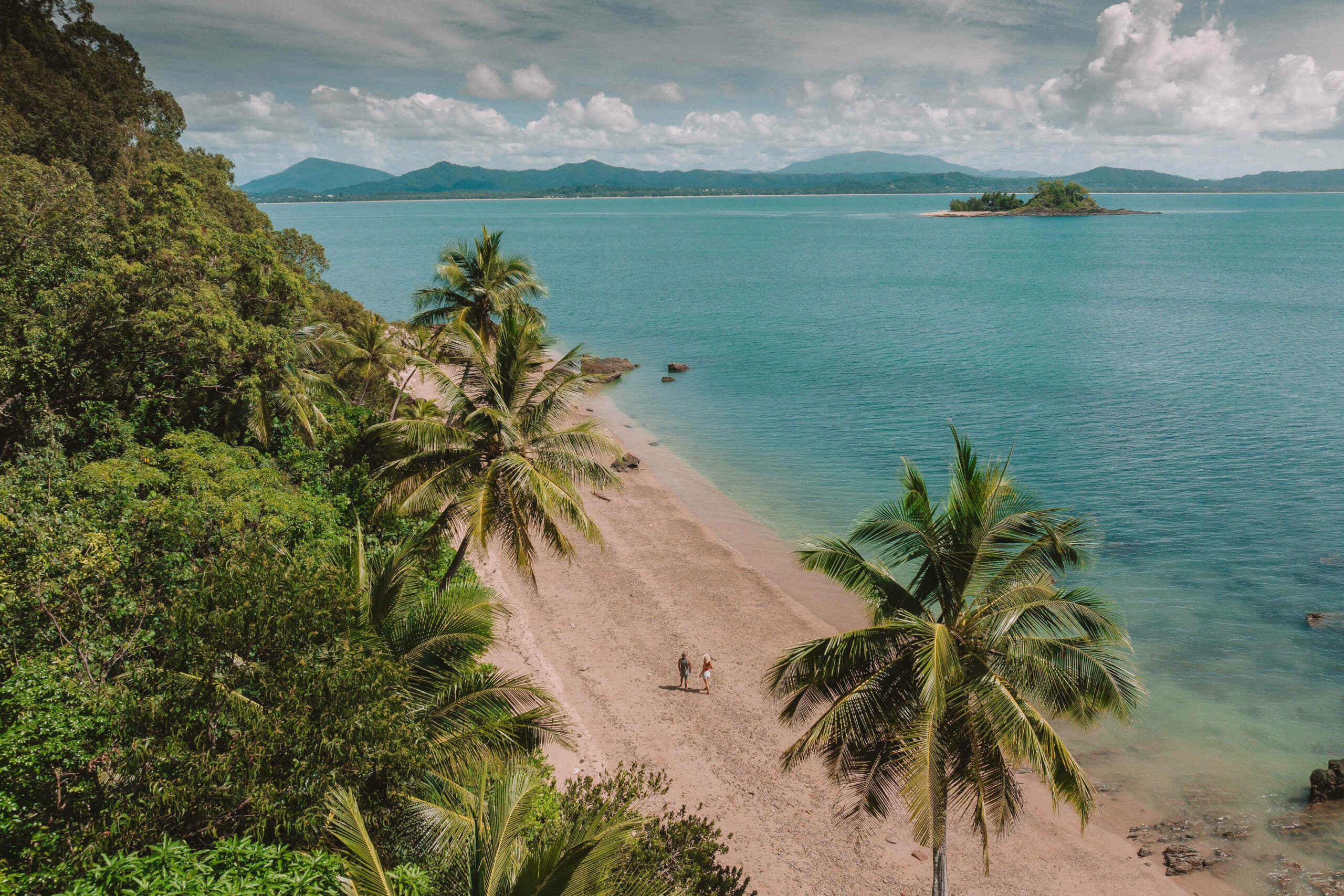 Reef & Island | Outer Great Barrier Reef & Dunk Island | Cairns Day Return | 6.30am