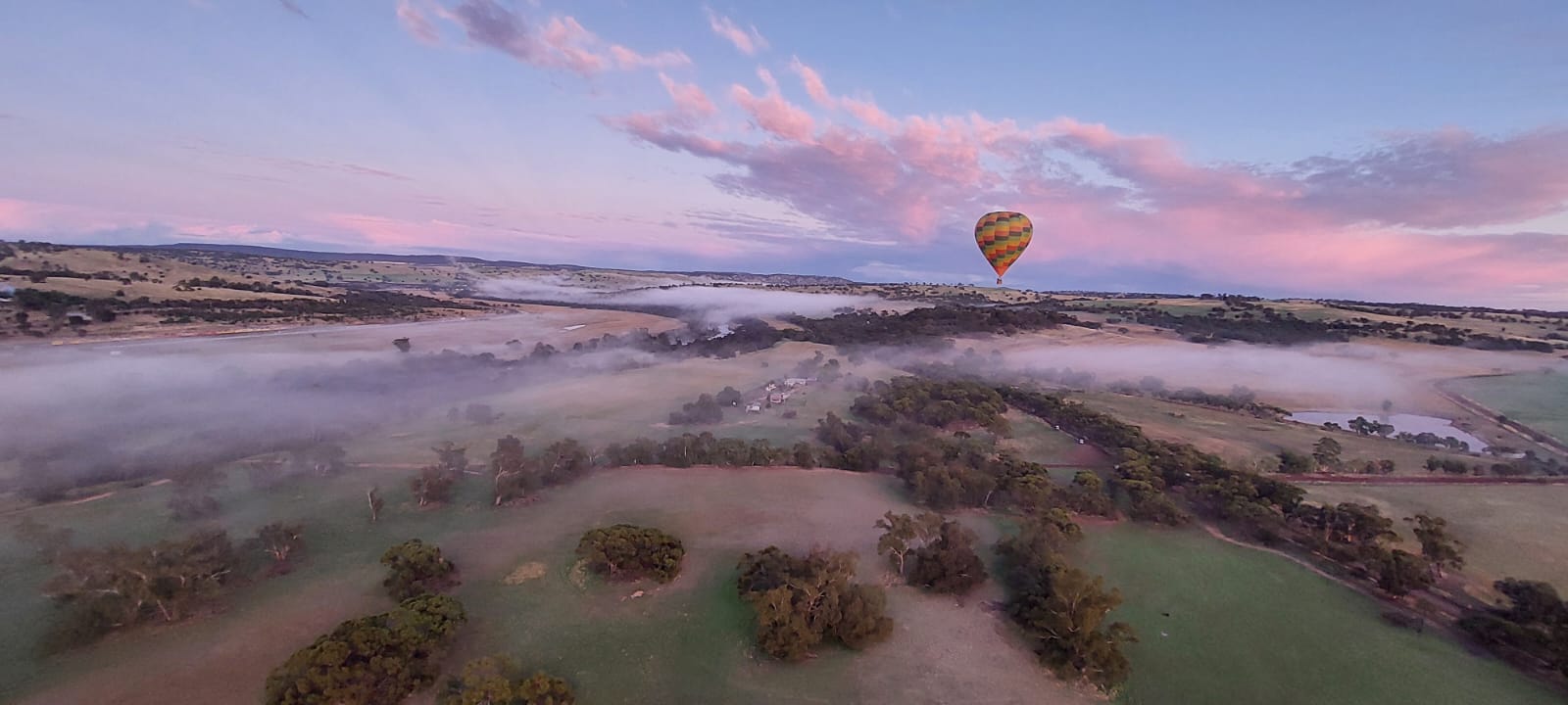 Balloon Flight Avon Valley INCLUDES Transfer from Perth and Breakfast