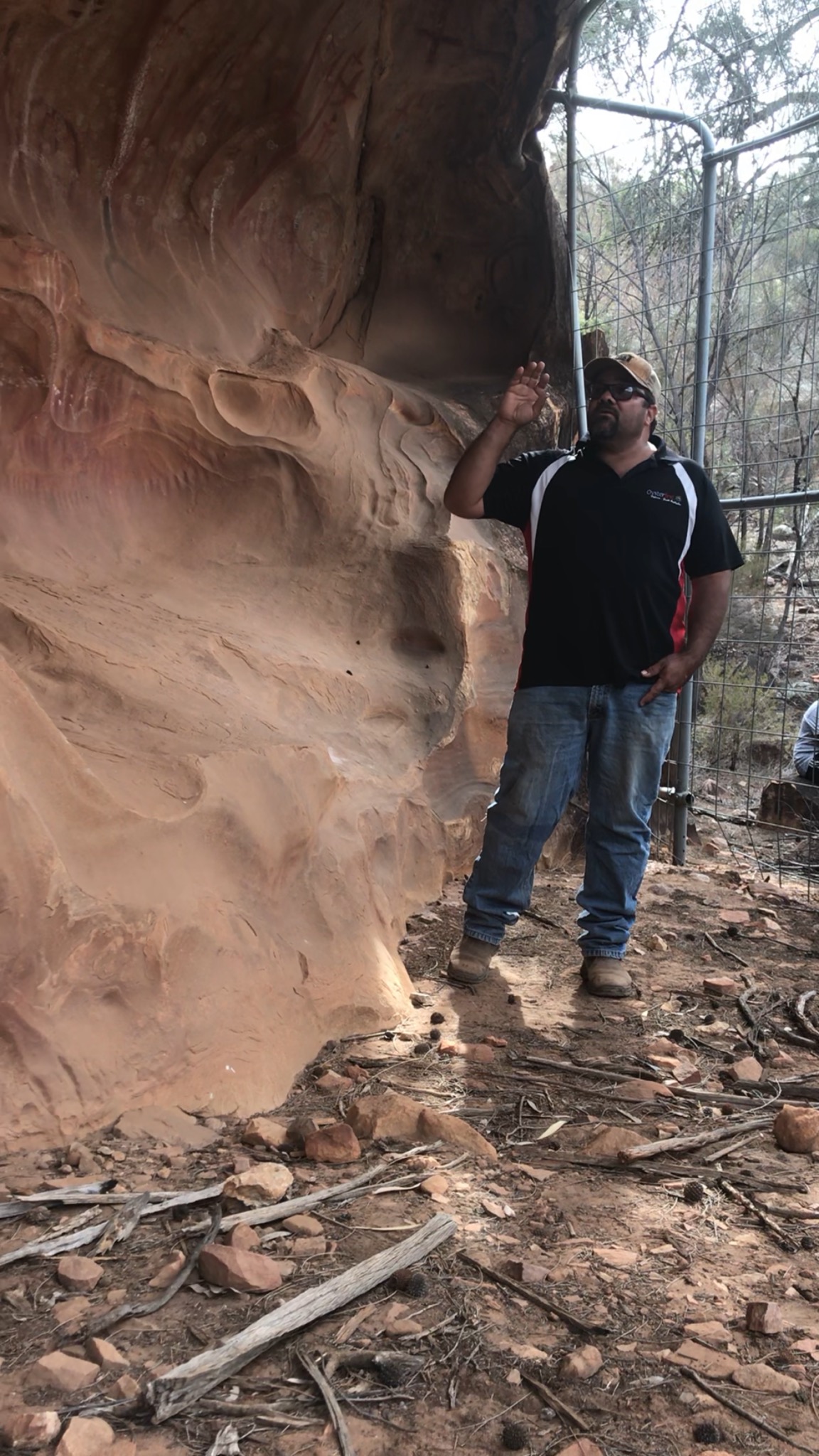 Arkaroo Rock Walking Tour