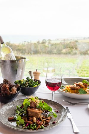 Jack Rabbit Winery: Award-Winning Wines and Luxurious Dining