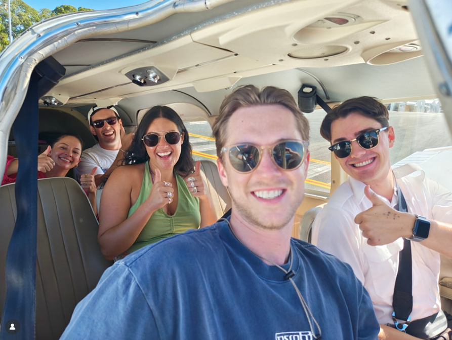 » Perth to Rottnest AND RETURN, up to 6 passengers.