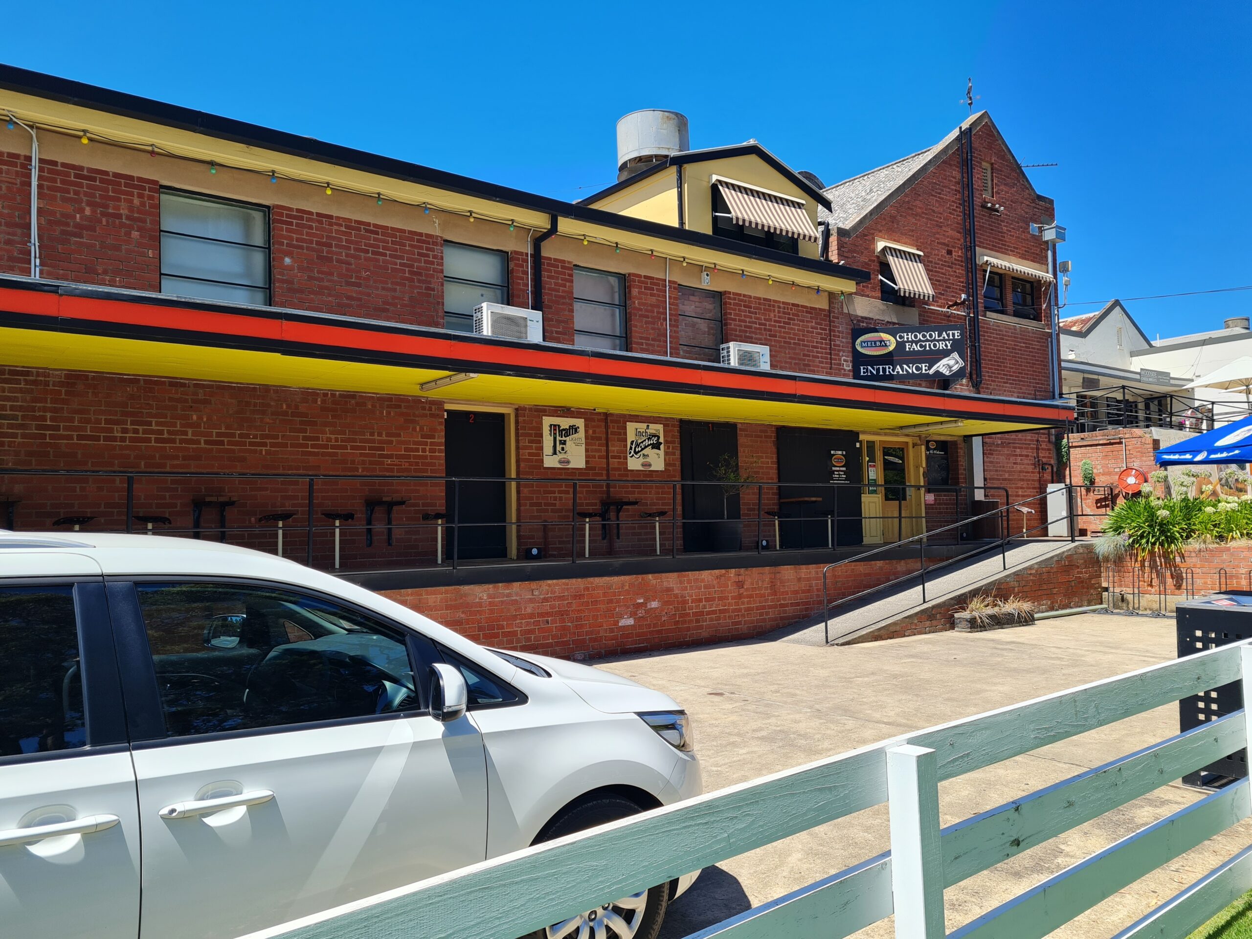 National Motor Museum, Adelaide Hills and Hahndorf Day Tour