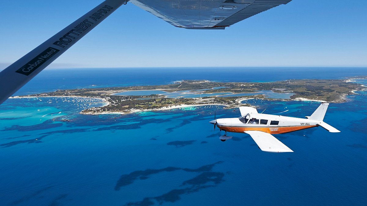 » Perth to Rottnest AND RETURN, up to 6 passengers.