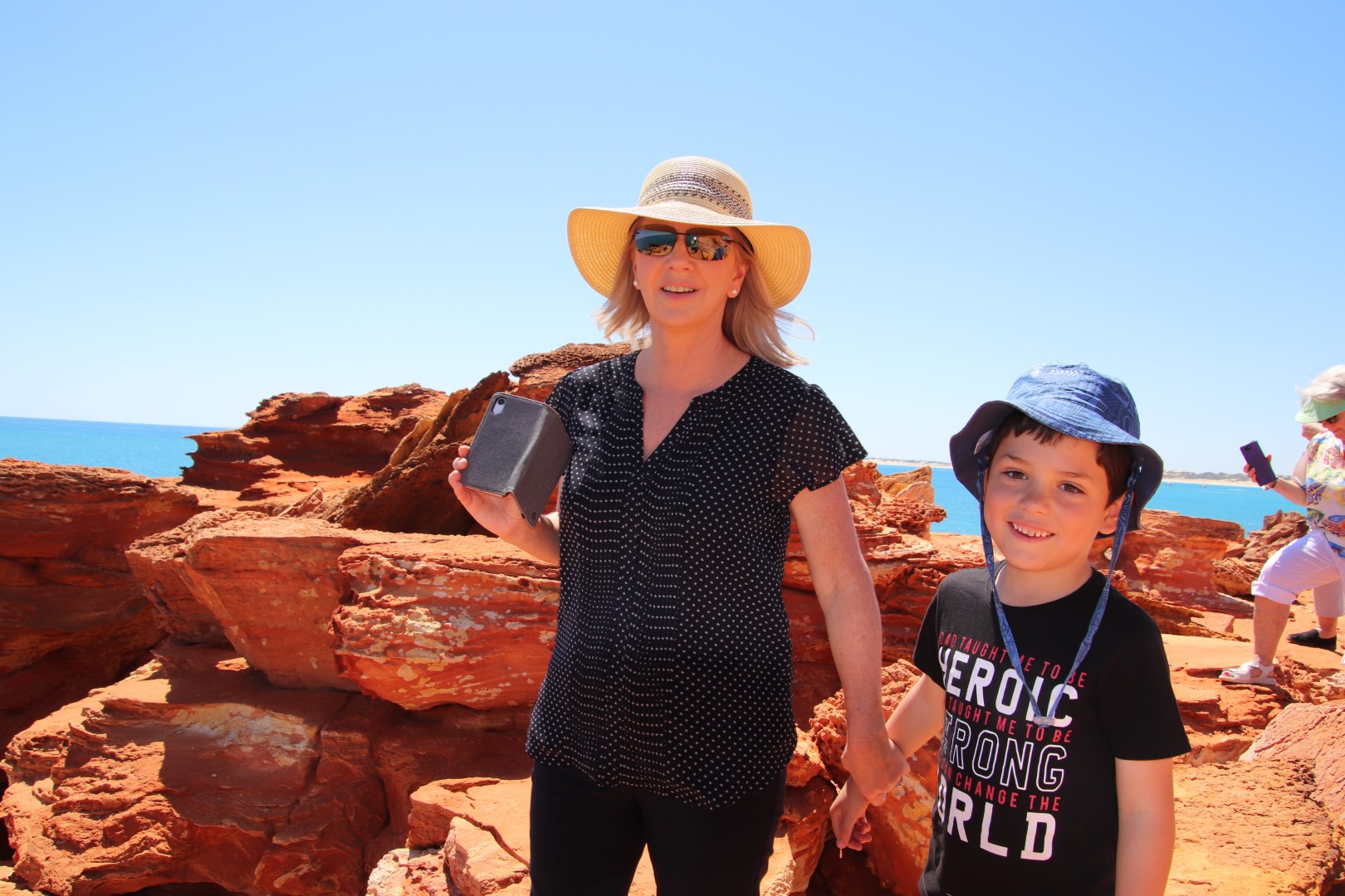 Best of Broome – Private VIP Discovery Tour - Luxury 7 Seater 4WD Vehicle