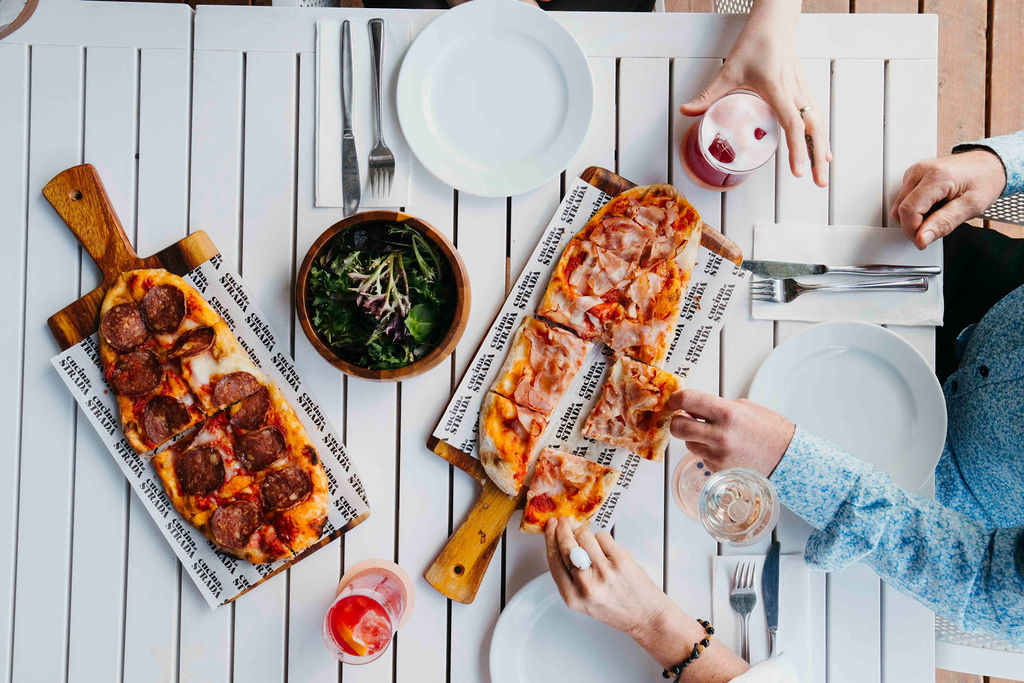 Guided Gin Tasting + Casual Pinsa Lunch